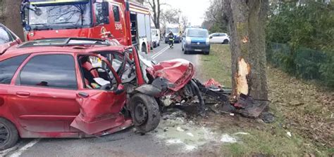 Trzy osoby ranne wyniku wypadku samochodowego w Mościskach Starogard