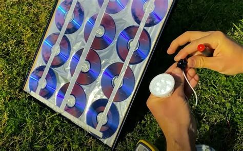 Fabriquer un panneau solaire à partir darticles ménagers Ces 3 tutos