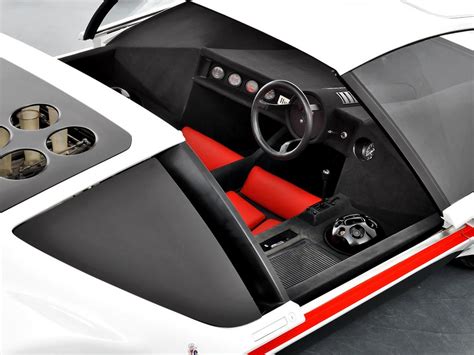 1970 Ferrari Modulo (Pininfarina) - Studios