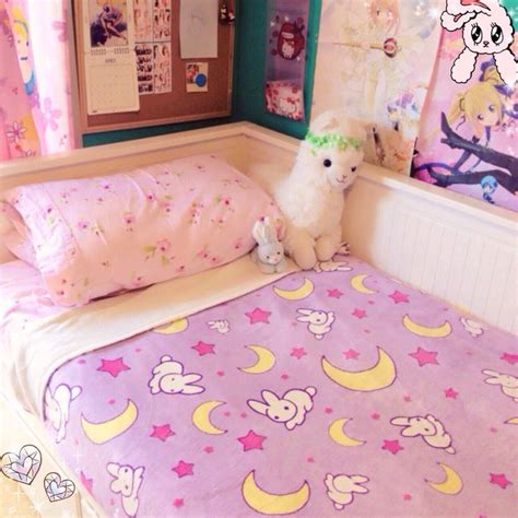 41 best Anime theme room ♥ images on Pinterest | Otaku room, Bedroom ...