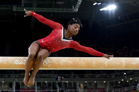 Olimpiadi La Biles Torna Umana Cade Alla Trave Ed Solo Bronzo