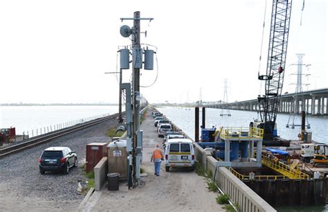 Bnsf Railway Lift Bridge Over Intracoastal Waterway Galve Flickr