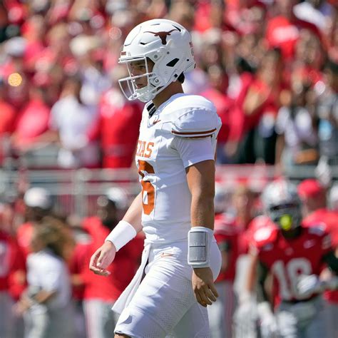 Paige Spiranac Had Hilarious Reaction To Naked Golfers Photo The Spun