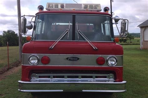 1980 Ford 8000 Pierce Fire Truck 2 Barn Finds