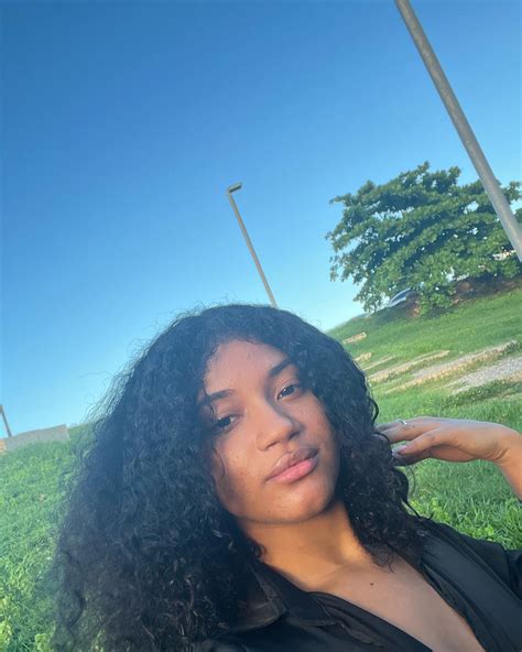 Jennifer Hernandez (@jfxxeer) • Instagram photos and videos