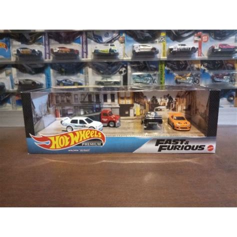 Jual Hot Wheels Fast Furious Diorama 4 Car Set Walmart Exclusive Shopee Indonesia