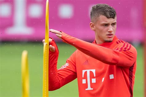 Report Michael Cuisance Will Bring Bayern Munich Back 4 Million From