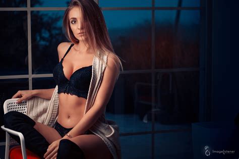 Обои women tanned sitting chair black lingerie black stockings portrait belly hair in