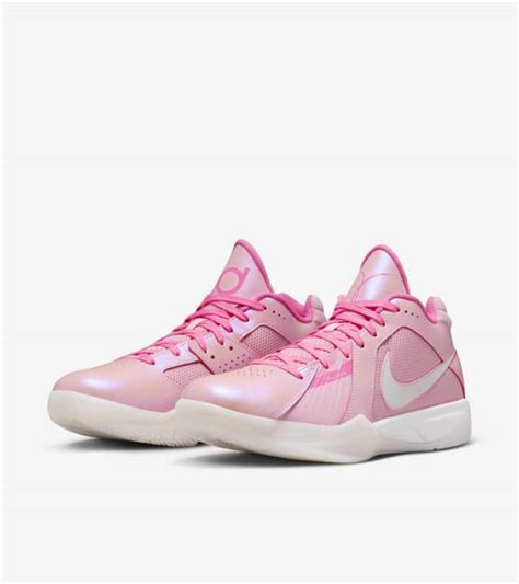 Zoom KD 3 'Aunt Pearl' (FJ0982-600) release date. Nike SNKRS IL