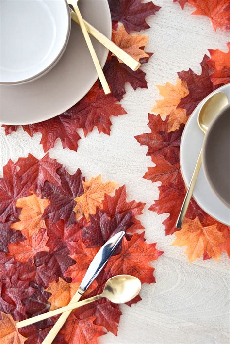 Easy DIY Thanksgiving Leaf Placemats • theStyleSafari