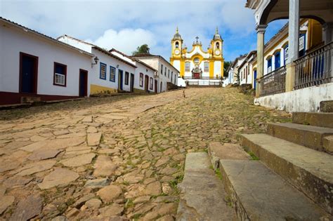 Vista Da Igreja Em Uma Rua Da Famosa Cidade Hist Rica Tiradentes Minas