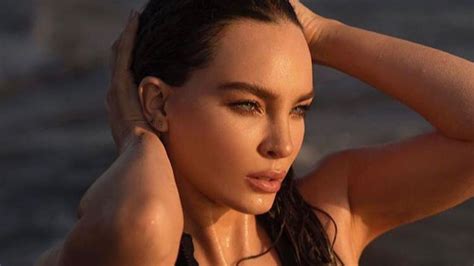 Belinda y su bikini que desearás tener este verano Glamour