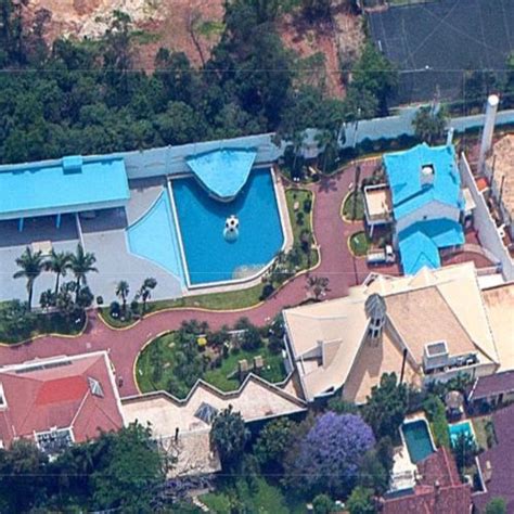 Ronaldinho's house in Porto Alegre, Brazil (Google Maps) (#4)