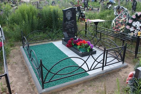 Установка ограды на кладбище и варианты установки оград на могилу
