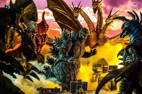 Godzilla Against The Odds S H Monsterarts Neca Godzilla Fan Art Toy Photography By Harold