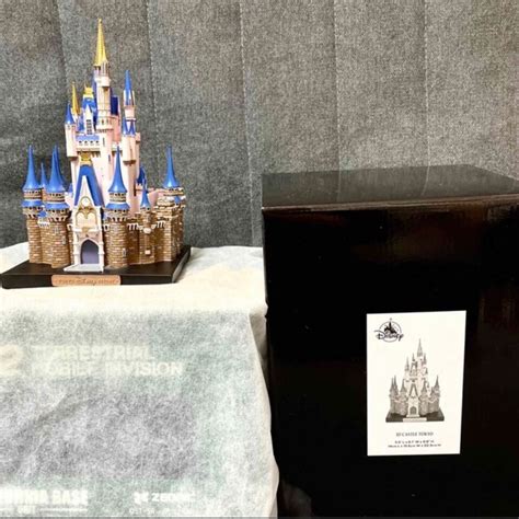 Disney Tokyo Disneyland Cinderella Castle Figure Limited Rare New