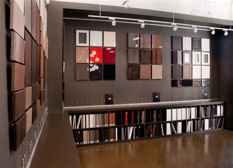Showroom Kitchen Cabinets