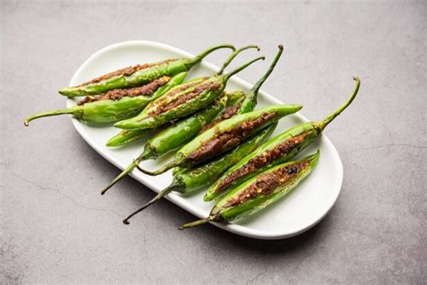 Premium Photo Bharwa Masala Mirch Or Stuffed Green Chillies Or Bharli