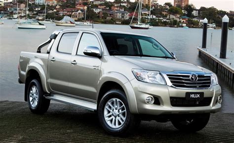 Toyota Hilux Double Cab Photos and Specs. Photo: Toyota Hilux Double ...