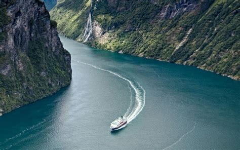 Fjords of Norway | Worldwide Boat yacht charters