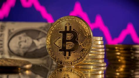 Bitcoin Kurs St Rzt Nach Etf Hype Ab Kursverfall Um Rund Zehn Prozent