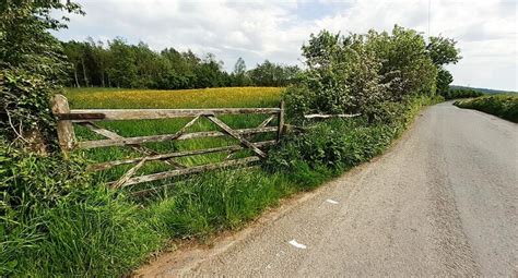 Field Gateway On Ne Side Of Rural Road Roger Templeman Cc By Sa