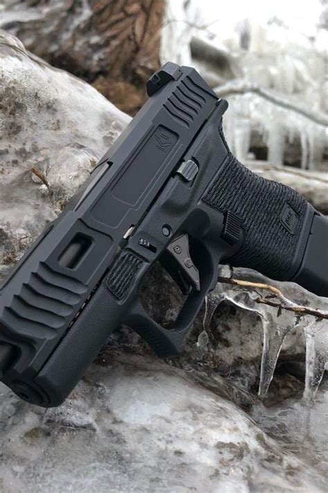 25 Custom Glocks That Are Modded To The Max Deluxe Timber Hand Guns