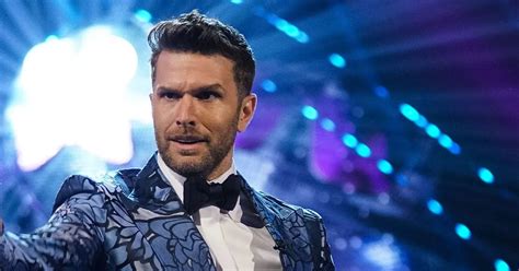 Masked Singer contestant storms off stage after elimination during