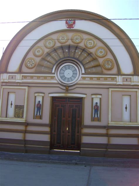 Ciudad Eten Peru La Casa Y Busto De Pedro Ruiz Gallo