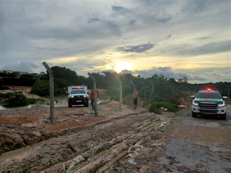 Corpo Carbonizado Encontrado Em Terreno Baldio Na Zona Norte De