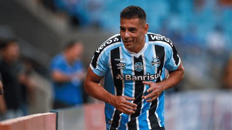 Diego Souza é o maior acerto do Grêmio nos últimos anos