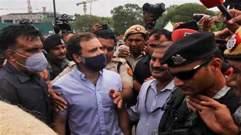 Rahul Gandhi Detained By Delhi Police Indtoday