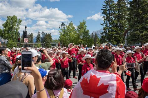 11 AMAZING Festivals in Canada You Must Go To