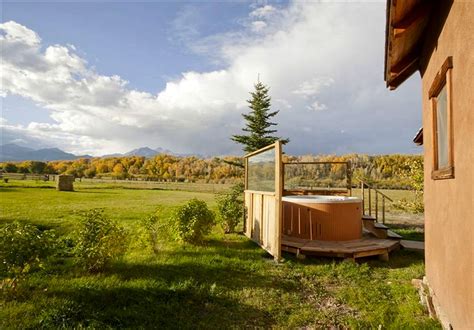 Mountain Cabin | Salida, Colorado | Glamping Hub