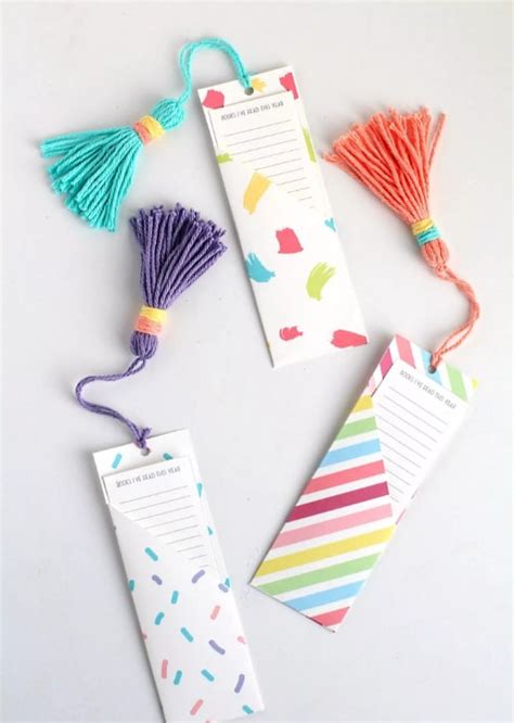 90 Ways To Make Your Own Bookmarks Handmade Bookmarks Diy Bookmarks Handmade Bookmark Craft