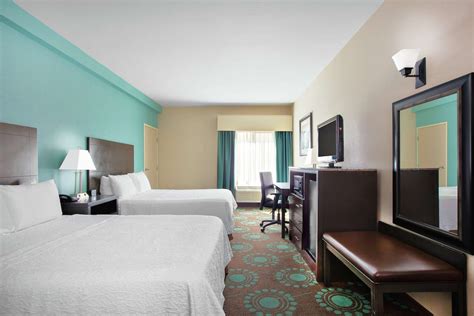 Hampton Inn Bakersfield-Central Reviews, Deals & Photos 2024 - Expedia.ca