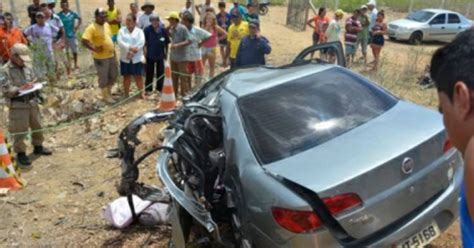 Blog Da Ismaelita Melo Natal Rn Choque Entre Carros Na Rn Deixa