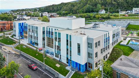 École des Eaux Vives La Malbaie Construction Citadelle