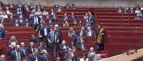 Attaque du Hamas Tension à l Assemblée Nationale lors de la prise de