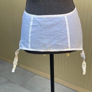 S Garter Belt Vintage Lingerie Girdle Suspender Belt Small Etsy