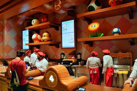 Photos Video Full Tour Of Toadstool Cafe At Super Nintendo World In