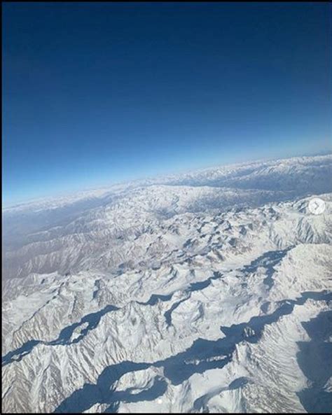 Ng V N L M A Hot Girl Ph Ng Gym V Ra M T B M