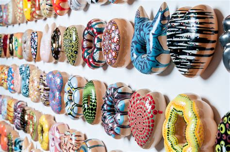 This Ceramic Donut Art Offers Culture By The Dozen – Foodiggity