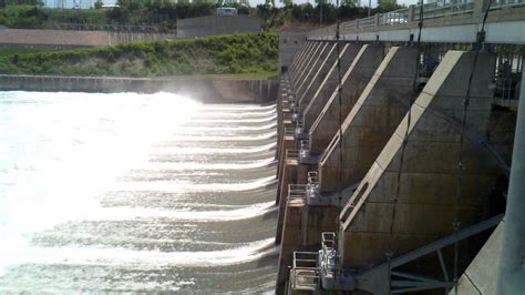 Lewis And Clark Lake And Gavins Point Dam Youtube