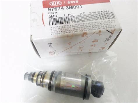 A C Compressor Control Valve For Kia Cadenza Forte Soul Sorento 11 15