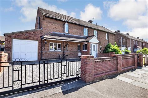 Wellcome Avenue Dartford Kent 3 Bed Semi Detached House £375 000