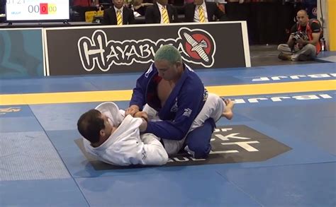 Roger Gracie Y Su Guardia Cerrada Pasando Guardia