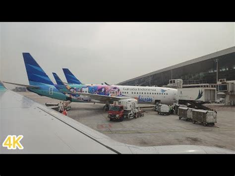 Trip Report Proses Pesawat Garuda Indonesia Boeing 737 800 Parkir Di