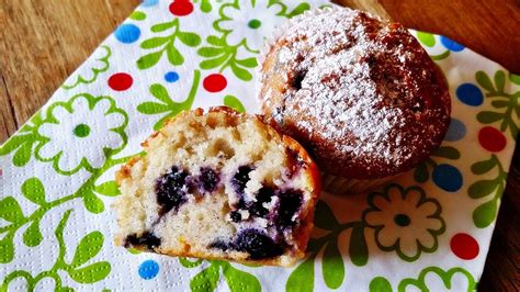 Rezept Super Saftige Blaubeer Muffins Mit Orange Youtube