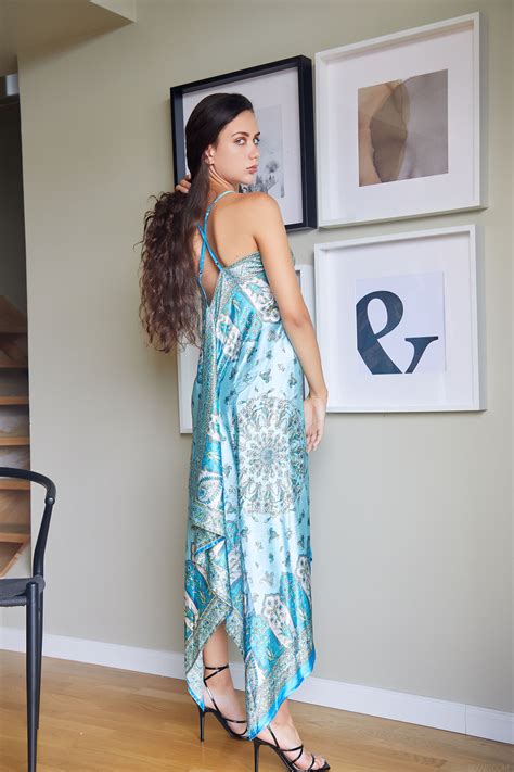 Vixi Rafi In Sex Art Set Seductive Pose Vixi Rafi